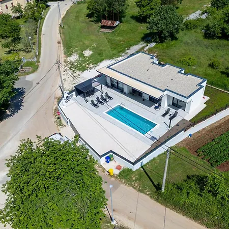 Luma Villa